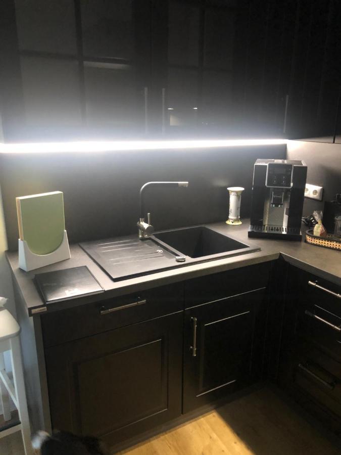 Schoene Ferienwohnung Gewoelbekeller Fachwerkhaus Bacharach Esterno foto
