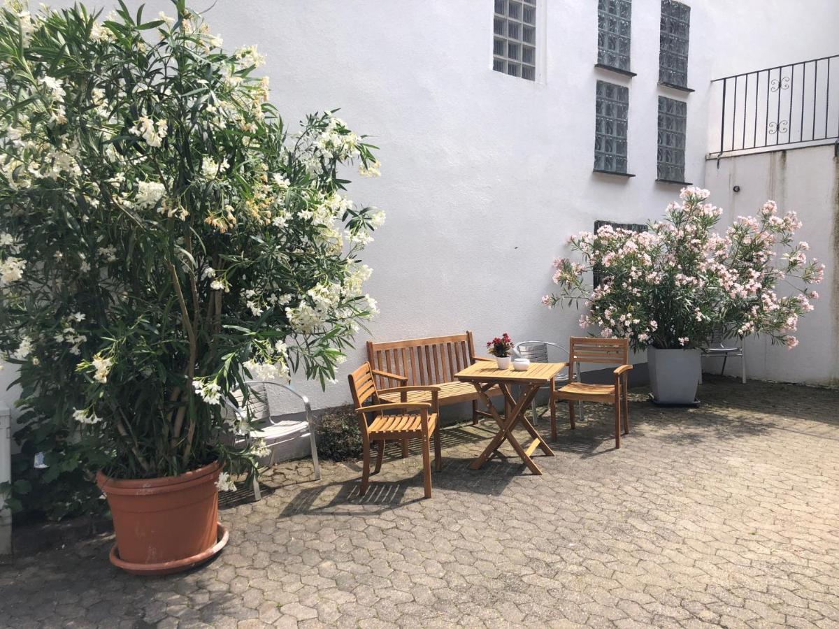 Schoene Ferienwohnung Gewoelbekeller Fachwerkhaus Bacharach Esterno foto