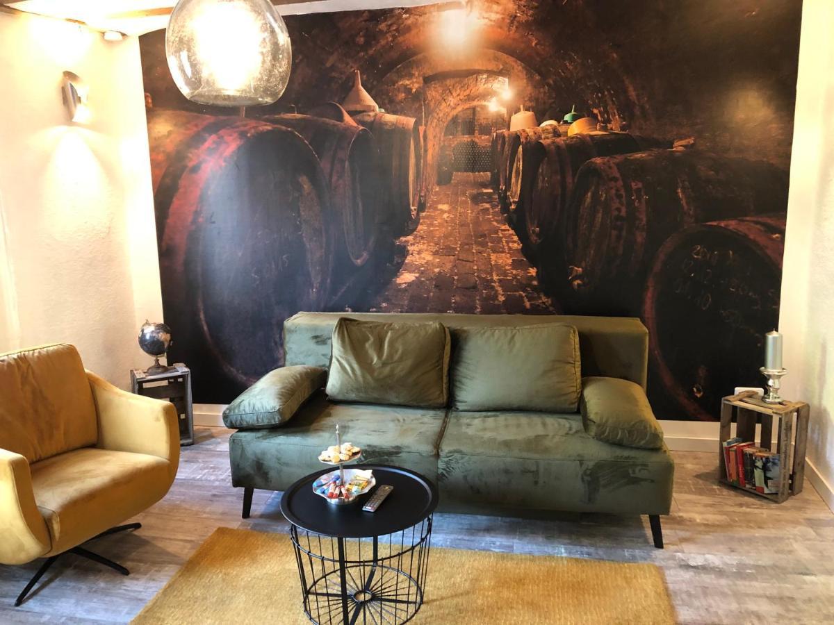 Schoene Ferienwohnung Gewoelbekeller Fachwerkhaus Bacharach Esterno foto